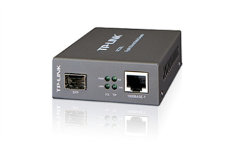 Медіаконвертер TP-Link MC220L RG-45,10/100/1000Mb, SFP-слот, одномодове, багатомодове